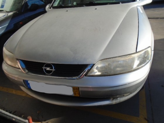 Opel Vectra B SW 2.0 Dti de 2000 para Peças
